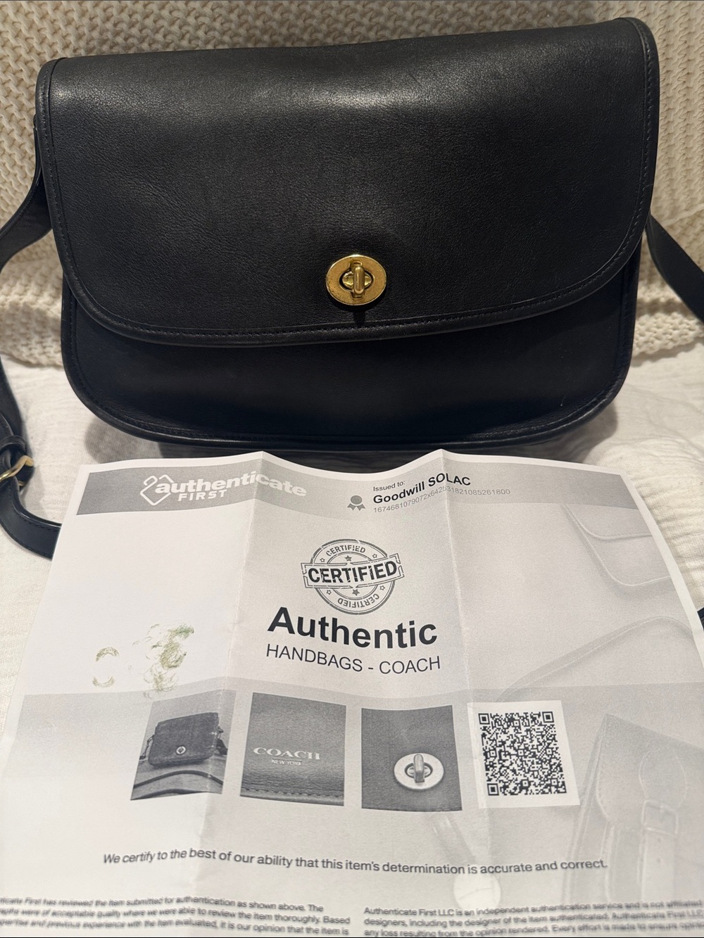 Coach Black Leather Shoulder Bag with Gold Turnlock